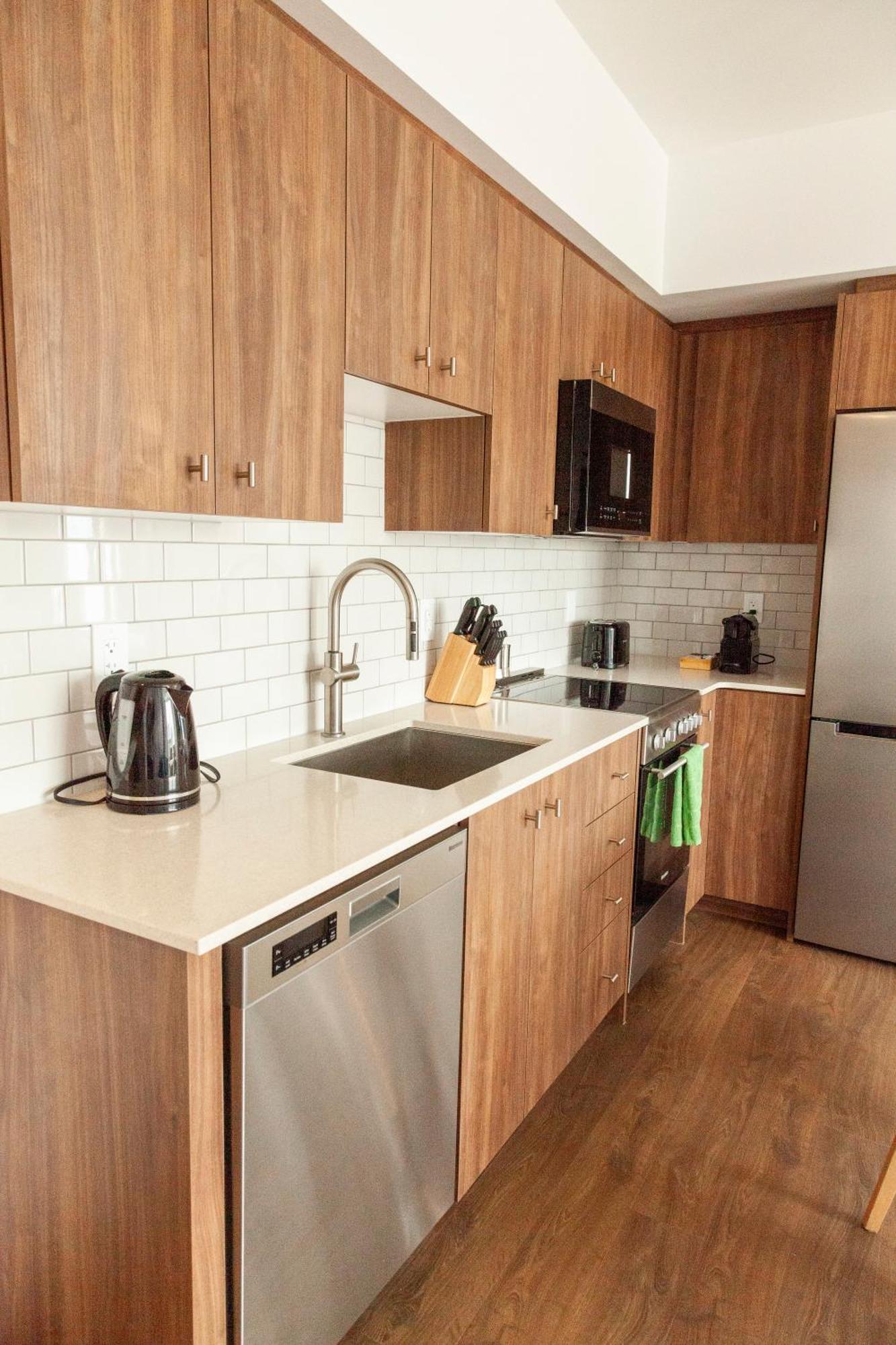 The Laundry Rooms Station Park Kitchener Kültér fotó